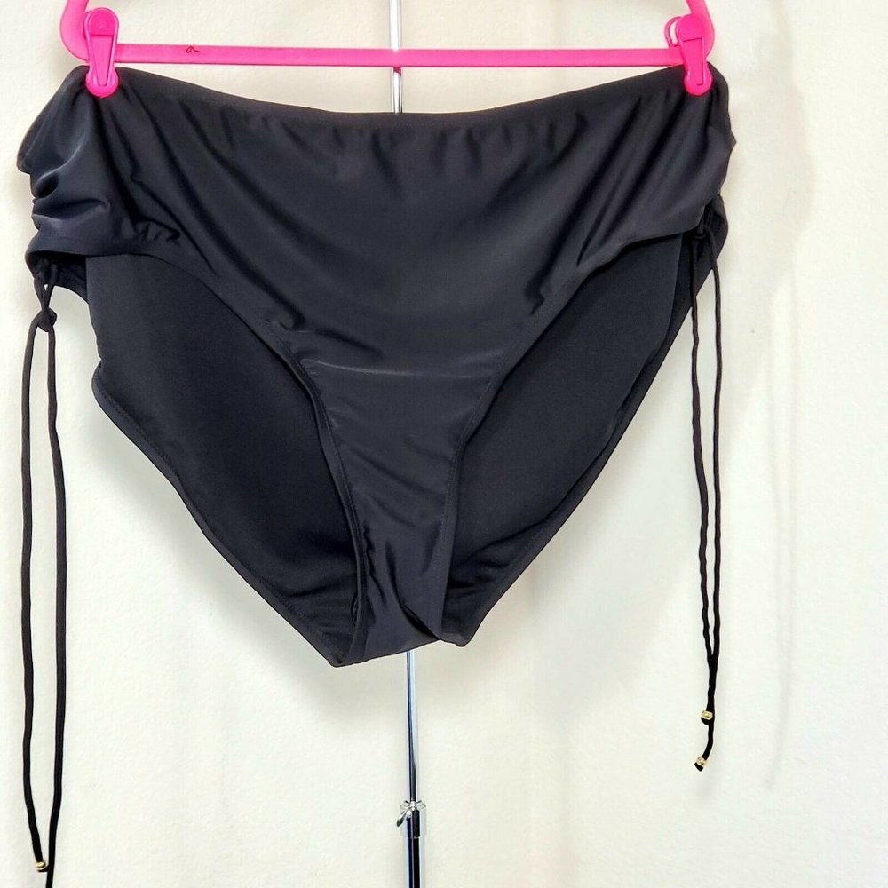 Black Bikini